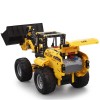 Excavator cu telecomanda din blocuri de constructie CADA - 491 buc Excavator cu telecomanda din blocuri de constructie CADA - 491 buc